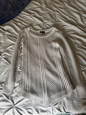 AB Studio Women's Scoop Neck Pointed Hem Sweater - Gray